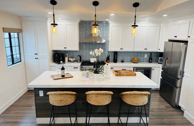 Modern coastal home near beach with private hot tub