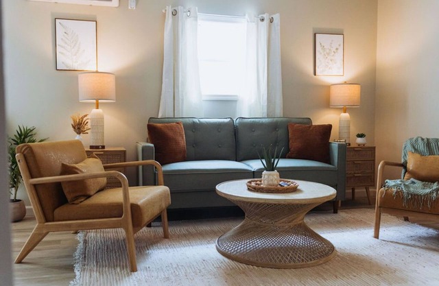 Modern Farmhouse 2 Bed Apartment in Johnson City