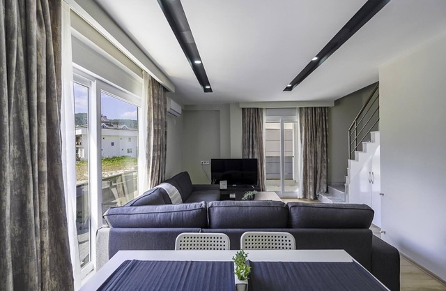 Modern Flat w Balcony 5 min to Beach in Kemer
