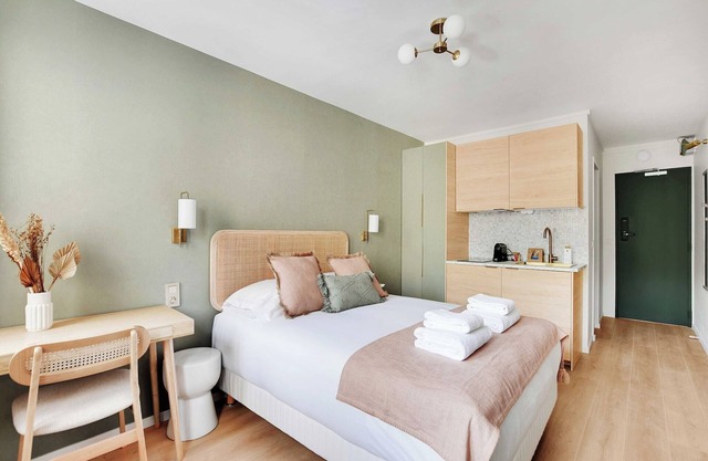 Modern "Green Suites" residence - Meudon/Vélizy