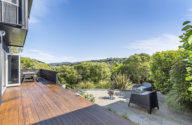 Modern home close to Weta Workshop