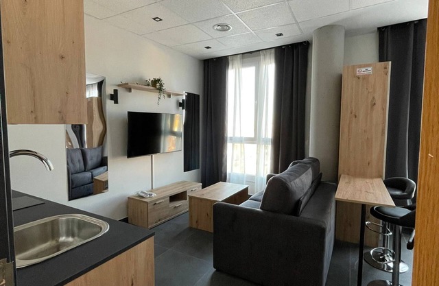Modern keyless entry studio near Madrid 4.2