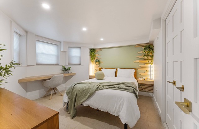 Modern Luxury 2-bedroom Apartment