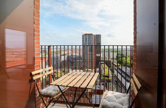 Modern Minimalist Apartment with Panoramic Views