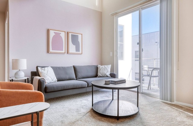 Modern Playa Vista 2BR w/W/D, Pool & Gym, nr 405, by Blueground