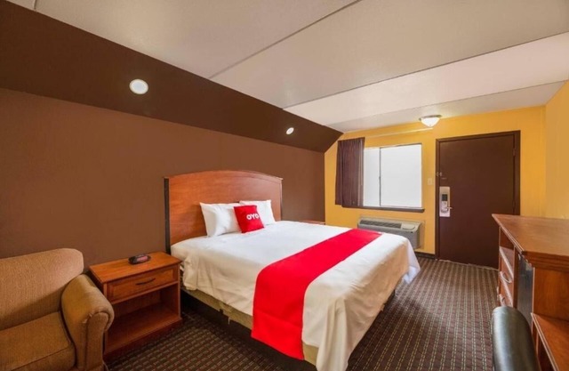 Modern Room Near Memorial and UTPB + Free Parking