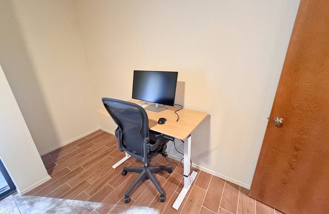 Modern & Spacious Catalina Foothills Townhome