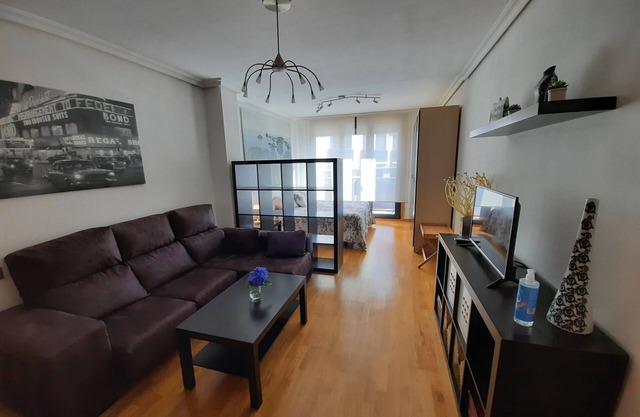 Modern Studio 500m beach with Garage