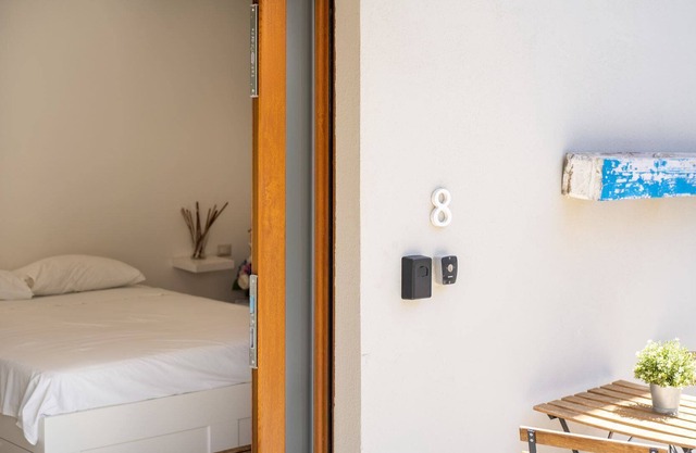 Modern suite 30 mt to the sea