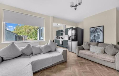 Modern terraced house