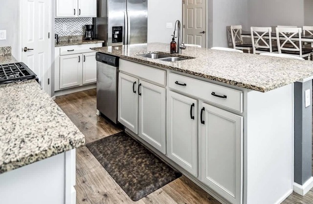 Modern Townhouse for 6 in Denver, Great Amenities