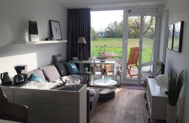 Modern, upscale holiday apartment near the beach