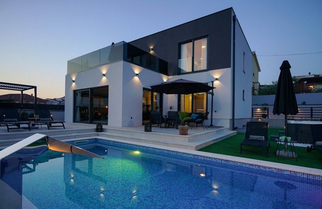 Modern Villa Terrazza