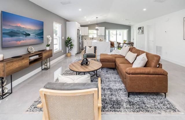 Modern Villa in West Palm Beach