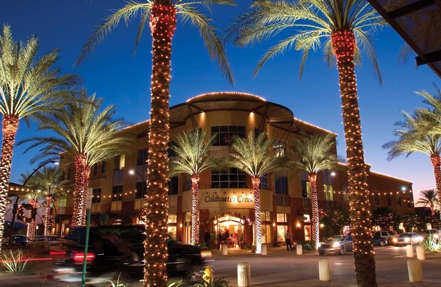 Modern Villa min walk to Scottsdale W Hotel & City Center