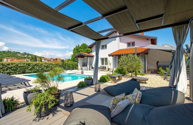 Modern Villa Sušanj* with a heated outdoor pool near Opatija