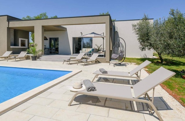 Modern Villa Tonina with pool in Filipana, Marčana