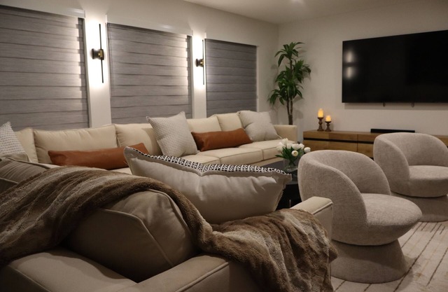 Modern Waterfront home w/Game Room & Private Dock