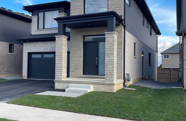 Modern, well-equipped, and centrally located