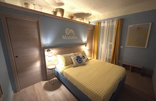 MolaBlu - little rooms in Puglia