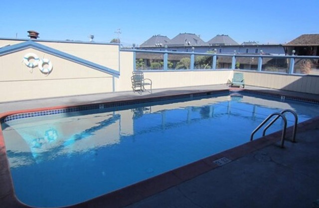 Monterey Fairgrounds Inn