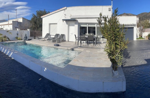 Montsia 7 Casa con piscina privada, Roses, Mas Bos