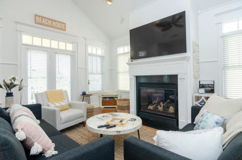 Moore Shore Time by Bryant Real Estate