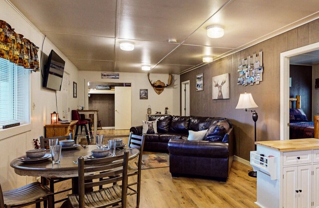 Moose Hollow Apartment