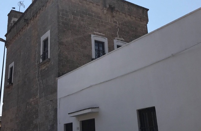 Moro tower. 17th century residence in the heart of Salento.