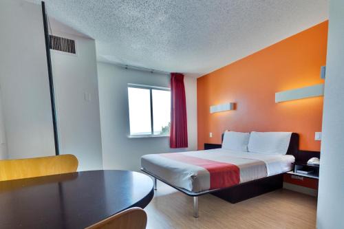 Motel 6-Lewisville, TX - Dallas