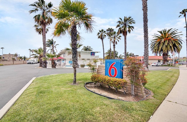 Motel 6 Ventura, CA - Beach