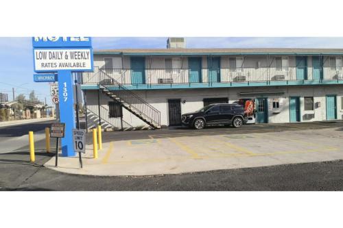 Motel 7 By OYO Near Phoenix Airport