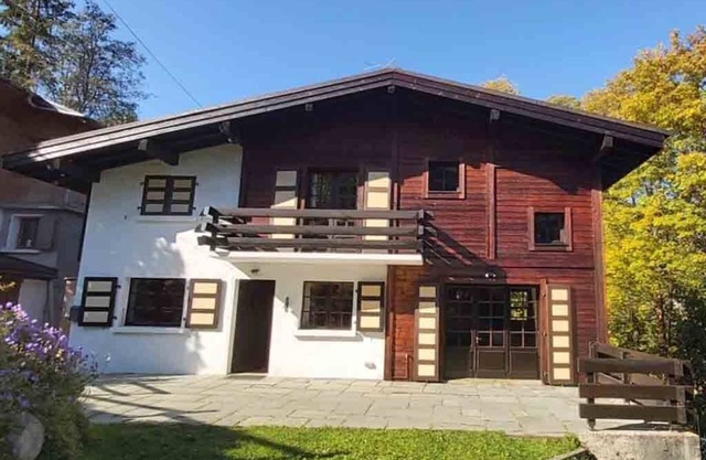 Mountain Chalet, in the heart of Les Houches and the Chamonix Mont Blanc Valley
