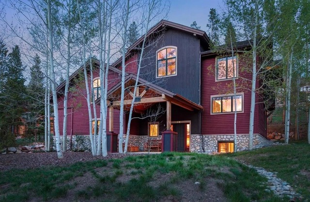 Mountain Modern Lodge, Ski/Golf, Hot Tub, Pool Table, Foosball, Poker Table