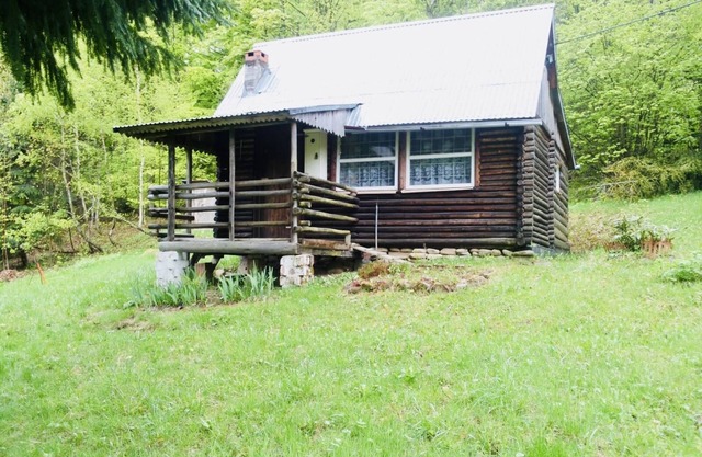 Mountain retreat in Laliki