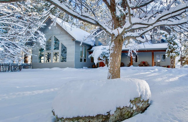 Mountain Rustic Inn & Retreat Center