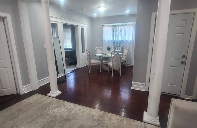 MT. Vernon 3rd floor Global Retreat 1-bedroom apartment with AC, WiFi.
