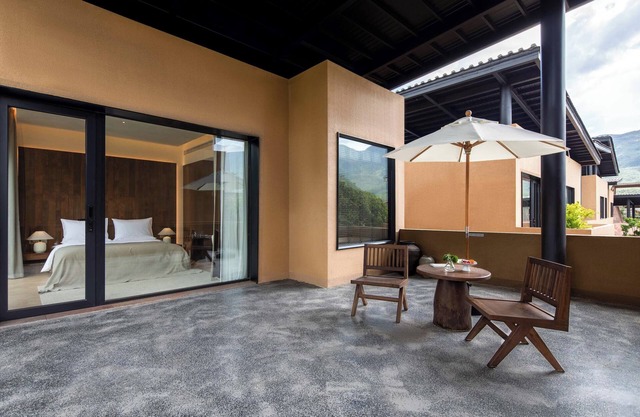 Mucheng Xichi Snow Mountain Art Resort