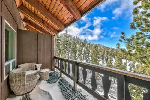 Mv17 amazing lake view spacious ski cabin