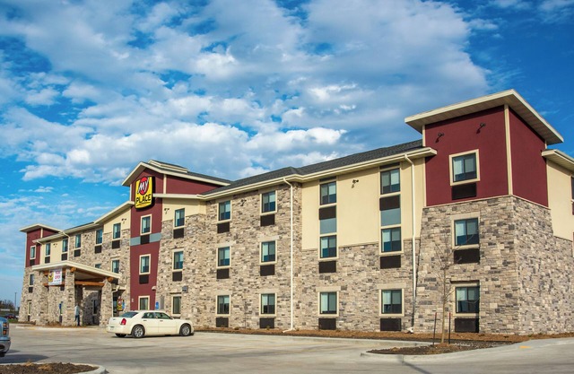 My Place Hotel - Altoona/Des Moines, IA