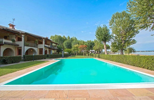 My Sirmione Beach Apartment Superior