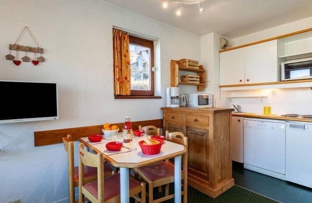 Nécou 505 by Interhome