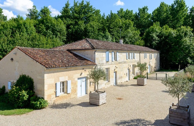 Nénuphar riverside gîte