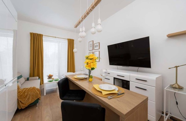 Na Grobli 36 | Air Conditioned Studio | Balcony