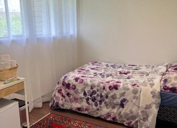 Naomi Home A cozy private room