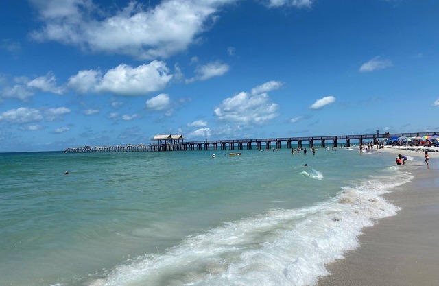 Naples Lely -3BR 2BA Perfectly Located Pool Amazing Gardens & Views Private