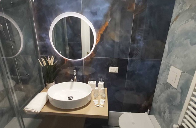 NARDONES IN NAPLES CENTER - New/Furnished/Central - LECAMBRIAS LUXURYHOME