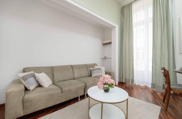 Narutowicza 45 | Functional Apartment | WiFi