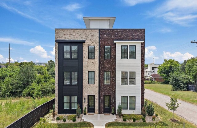 Nashville 4BR - Hot Tub + Games