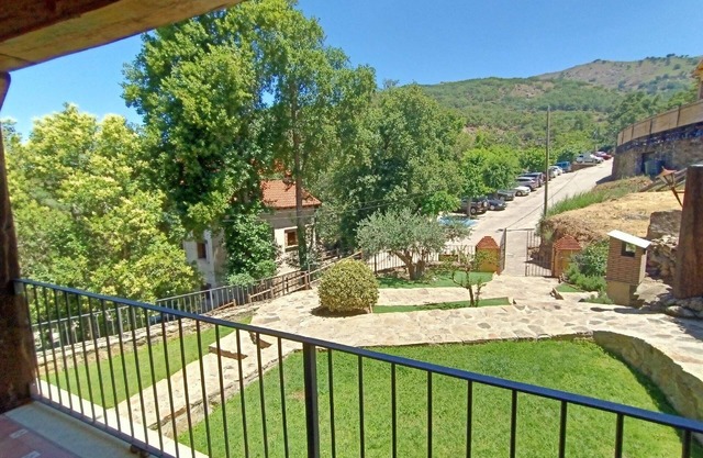 Natural getaway in a cottage with garden and terrace